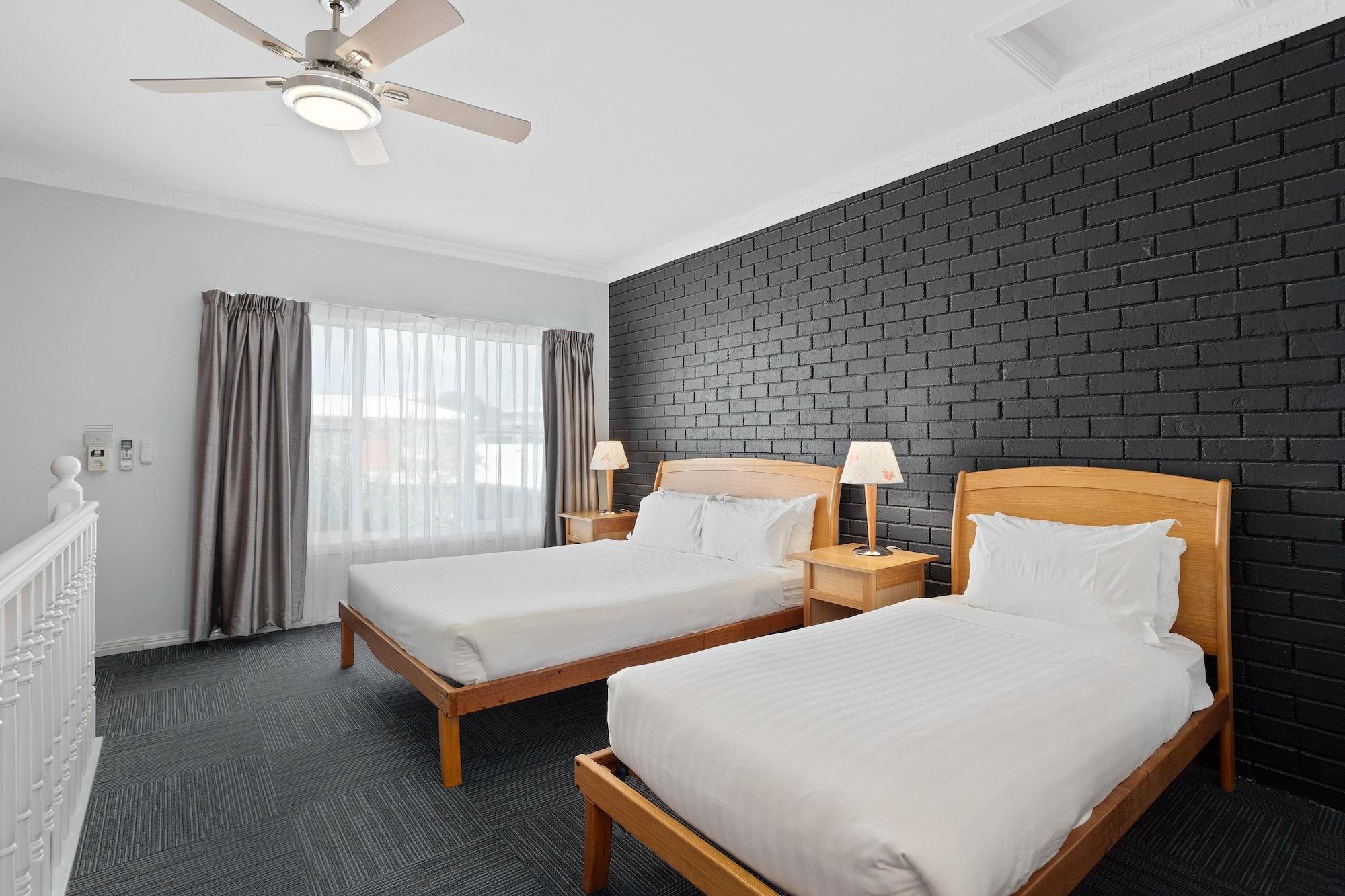 The International Motel אפולו ביי מראה חיצוני תמונה